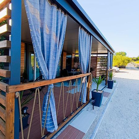Mobile Home Vilmaris Pakoštane エクステリア 写真