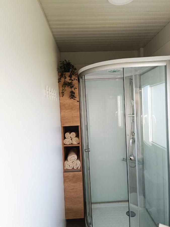 Mobile Home Vilmaris Pakoštane エクステリア 写真